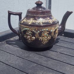Brown Betty Tea Pot.