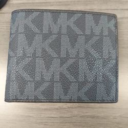 Michael Kors Men's BiFold Wallet