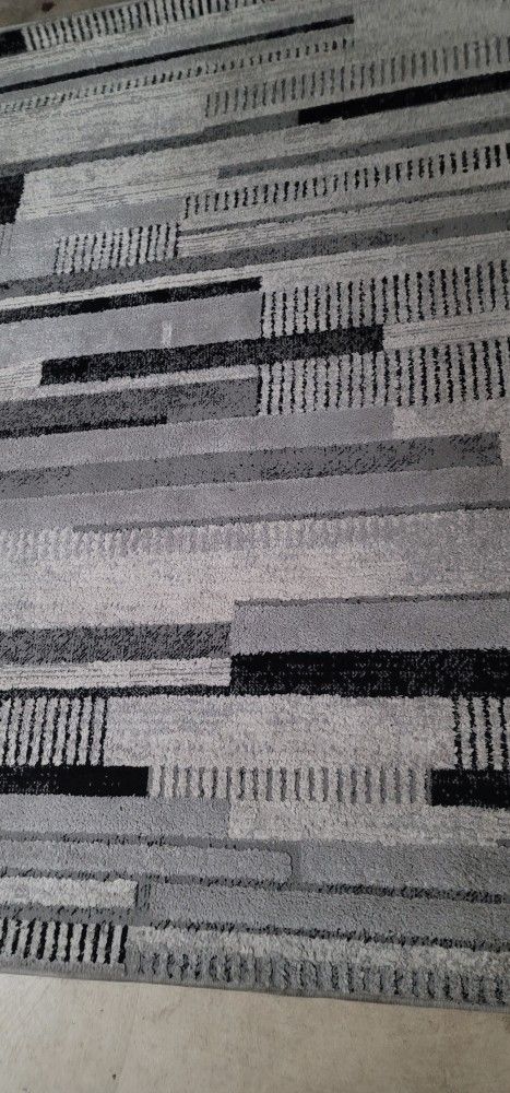5'2 X 7 Rug