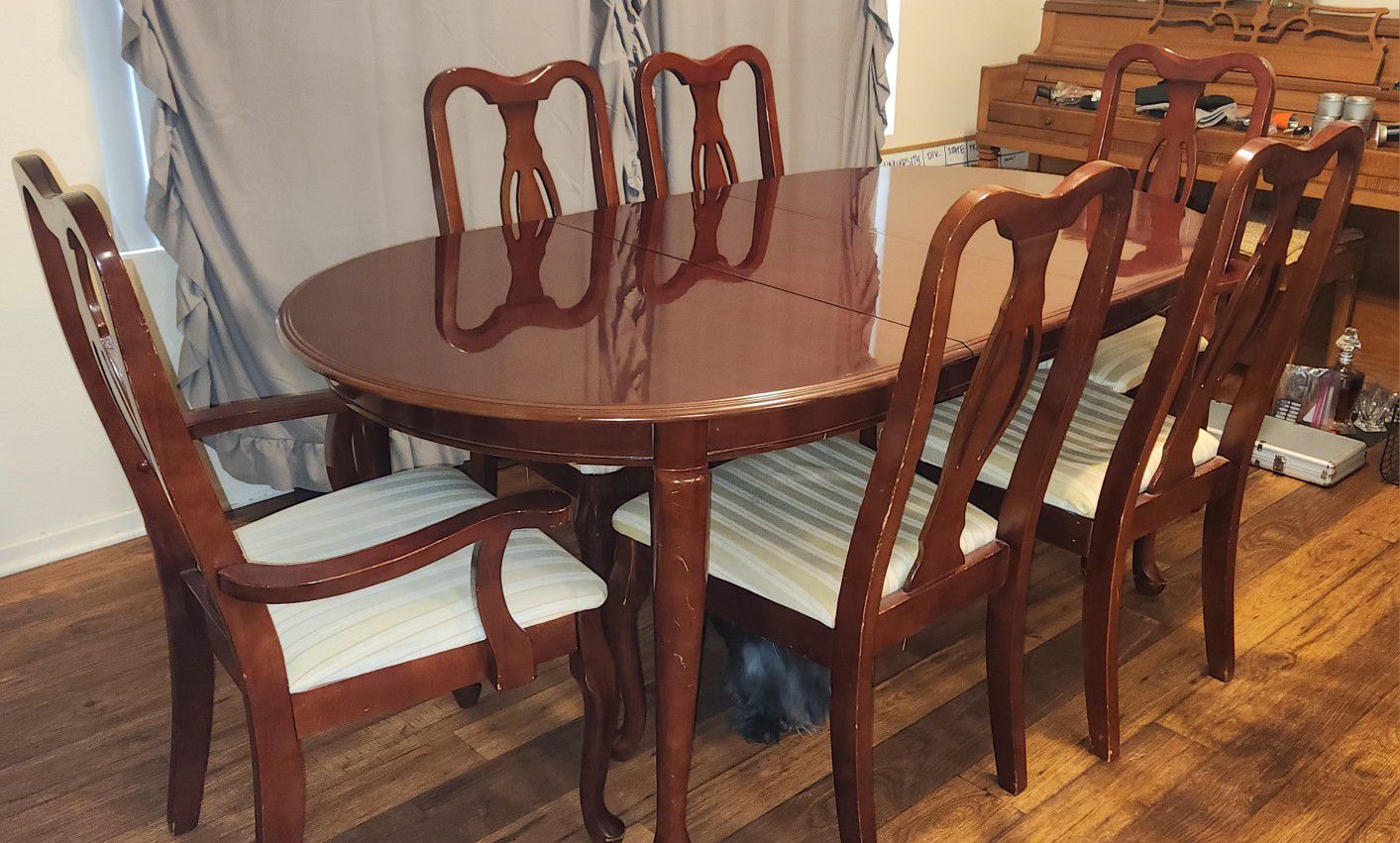 Cherrywood Dining Table 
