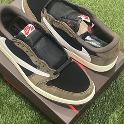 New Travis Scott Jordan 1 low Mocha OG