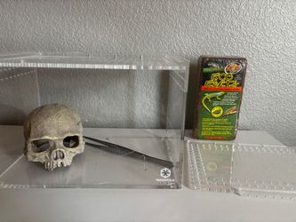 Tarantula cribs enclosure