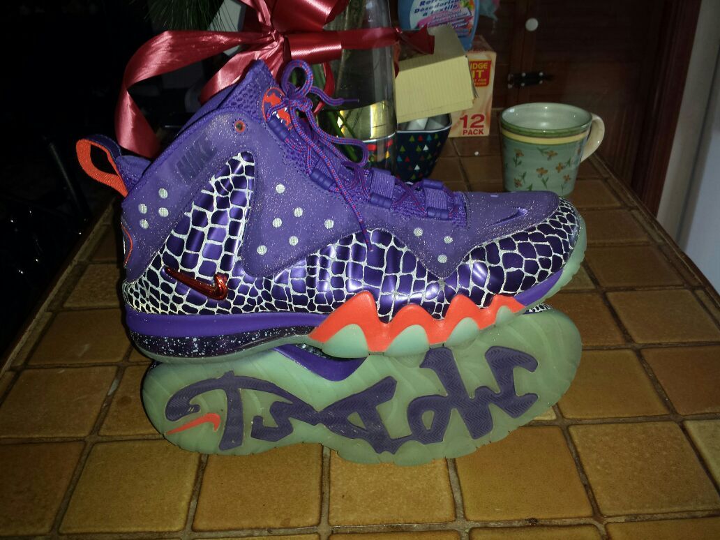 Charles Barkley Foamposites Phoenix Suns Colors SIZE 11 NO BOX RETAIL 230 WORN 3 TIMES