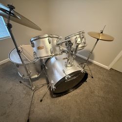 Eastar Drum Set