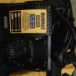 Dewalt  Batterypack Charger 