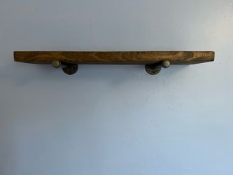 Reclaimed Wood Wall Shelf with Rustic Pipes