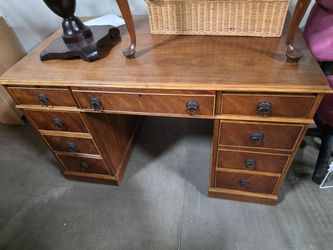 Traditional Wood Pedestal Desk with Drawers