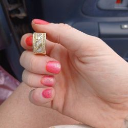 Mens 14kt Gold Ting W Diamonds Size 10 1/2