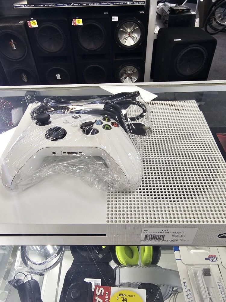 XBOX One S 500GB. ASK FOR RYAN. #4(contact info removed)549-01