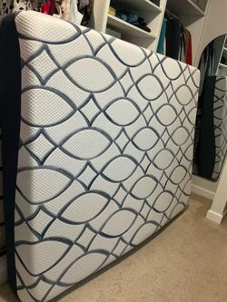 Queen memory foam mattress
