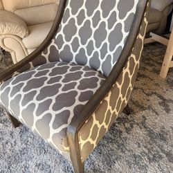 Carlo Perazzi Accent Chair *D27x27" *Height from floor to backrest: 33.5" 