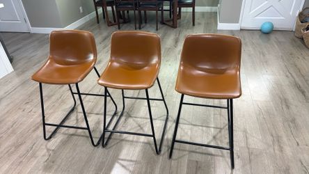 Better Homes & Gardens Farley Scoop Counter Height Stool, Camel Faux Leather