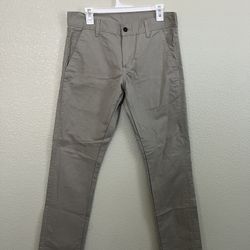 Green Levi’s 32x34