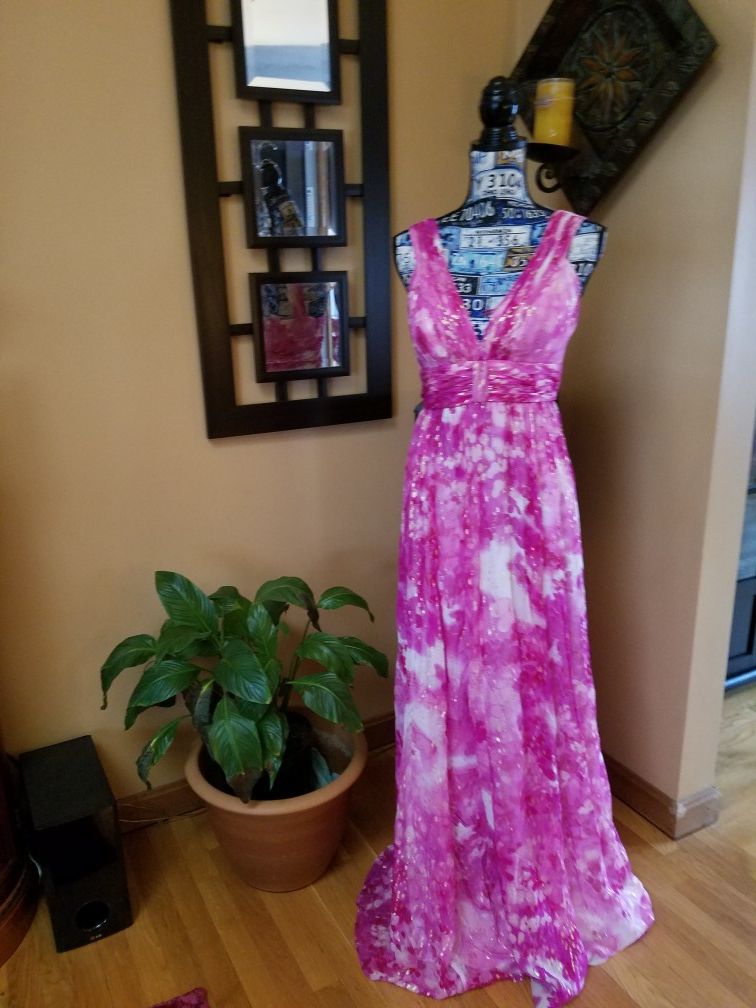 AIDAN MATTOX PINK, WHITE, & GOLD FORMAL PROM DRESS