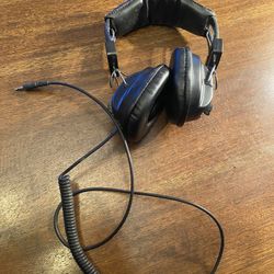 Cyber Acoustics switchable stereo/mono headphones