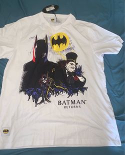 Batman Returns Graphic T-Shirt White New with Tags
