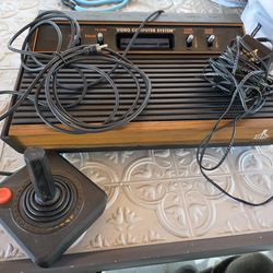 Atari 2600 system with 37 Games