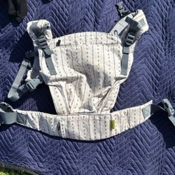 Boba X adjustable baby carrier