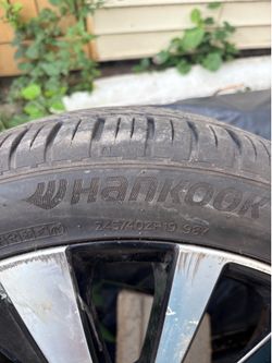 Set of tires and wheel for Nissan