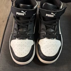 Pumas  Size 1 