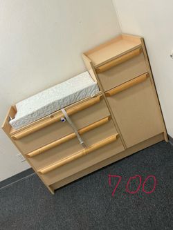Baby changing table