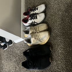 Running/ walking shoes