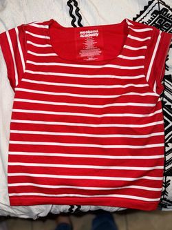 Weekend Academy Girls shirt