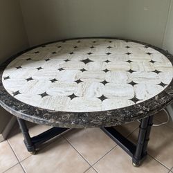 Amazing Italian Coffee Table, marble. 