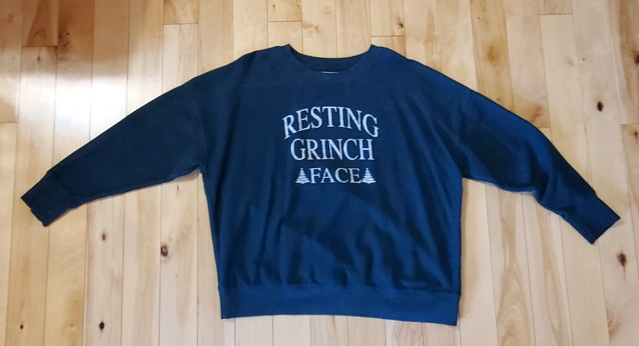 NEW Maurices 'Resting Grinch Face' Green Sweatshirt (XXL)