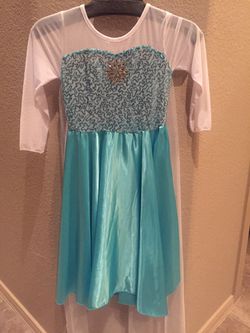 Elsa/ Frozen Costume/dress Child Size 6-7