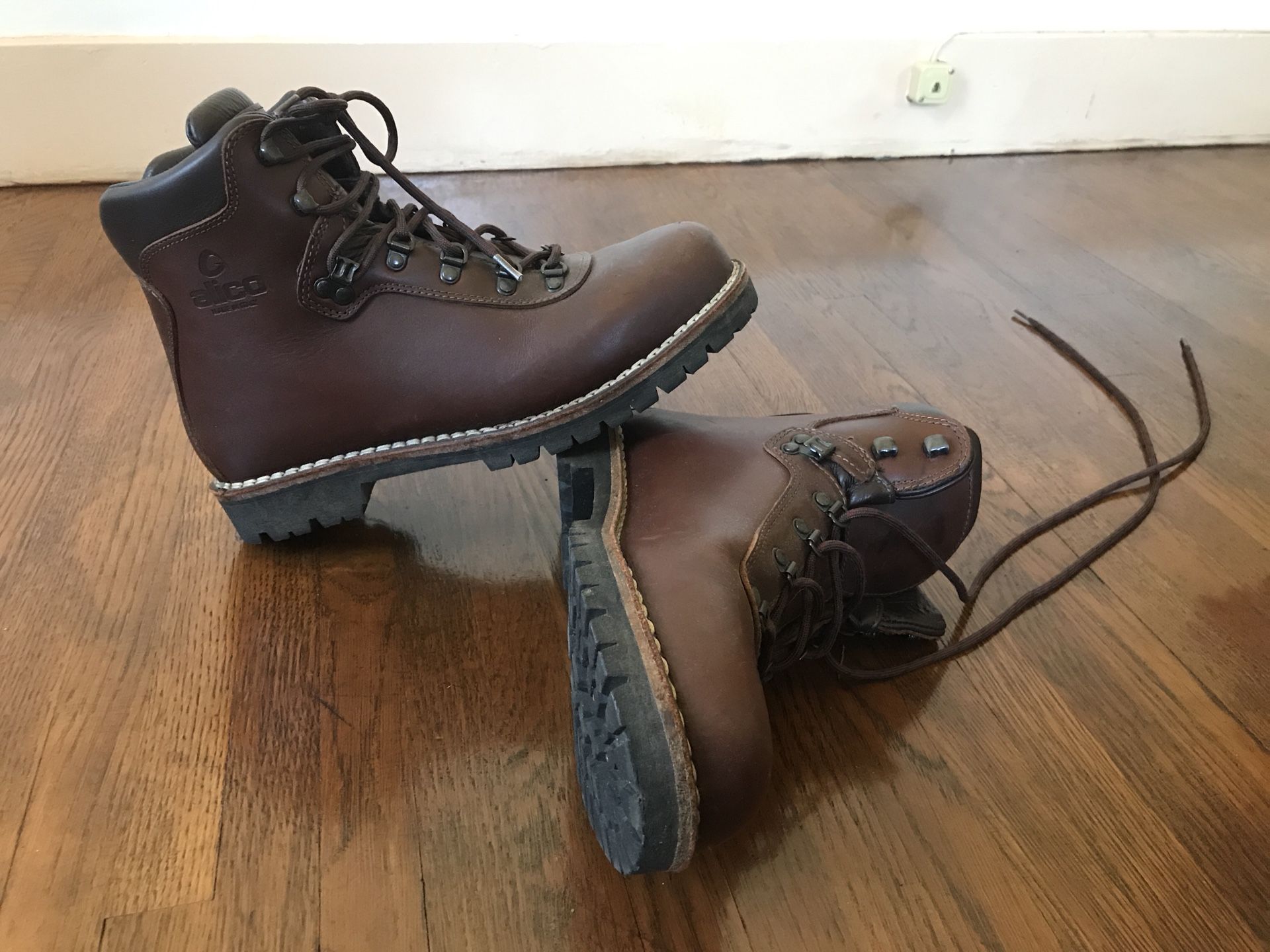 Alico Summit Hiking Boots