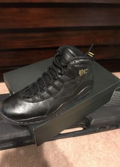 AIR JORDAN AIR JORDAN RETRO 10 "NYC" sz: 12