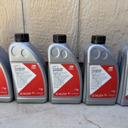 ATF TRANSMISSION OIL Volkswagen $30 Or $7 Each