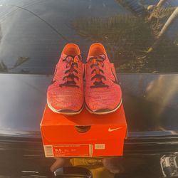 Womens Nike Free Trainer Flyknit (9.5)
