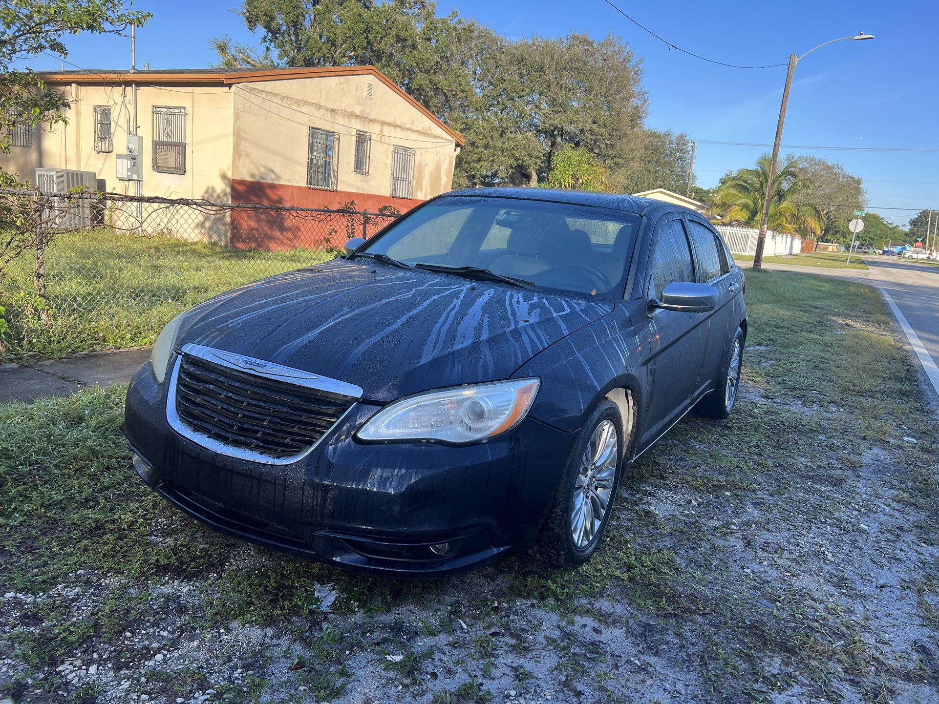2012 Chrysler 200