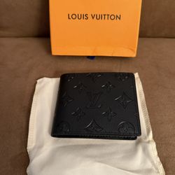 Louis Vuitton Men’s Wallet