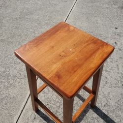 WOOD BAR STOOL 29IN 