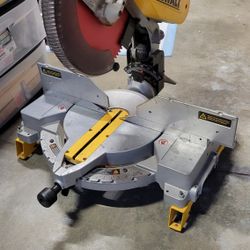 Dewalt dw 706 Double Bevel Miter 