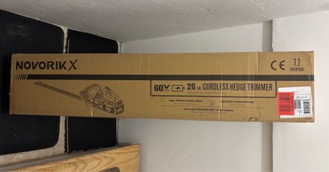 NEW IN BOX HEDGE TRIMMER 60V