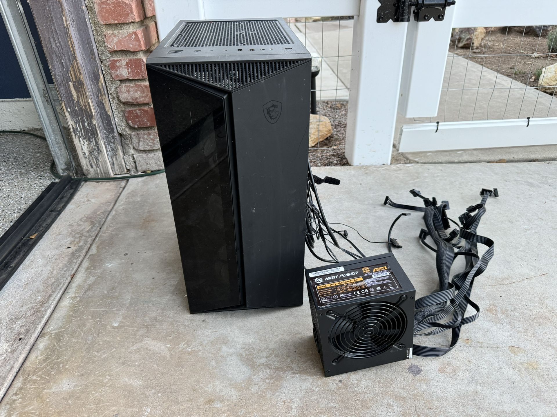 MSI Computer Case With 650w Gold Power Supply