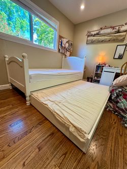 Twin Trundle Bed pottery barn
