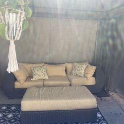 2 Outside Rattan Couches With Cushions And Set Ottoman