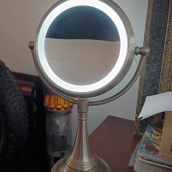 Zadro double sided mirror