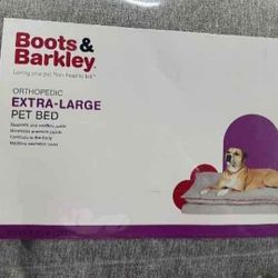 Brand New Boots & Barkley Extra Large Dog Bed