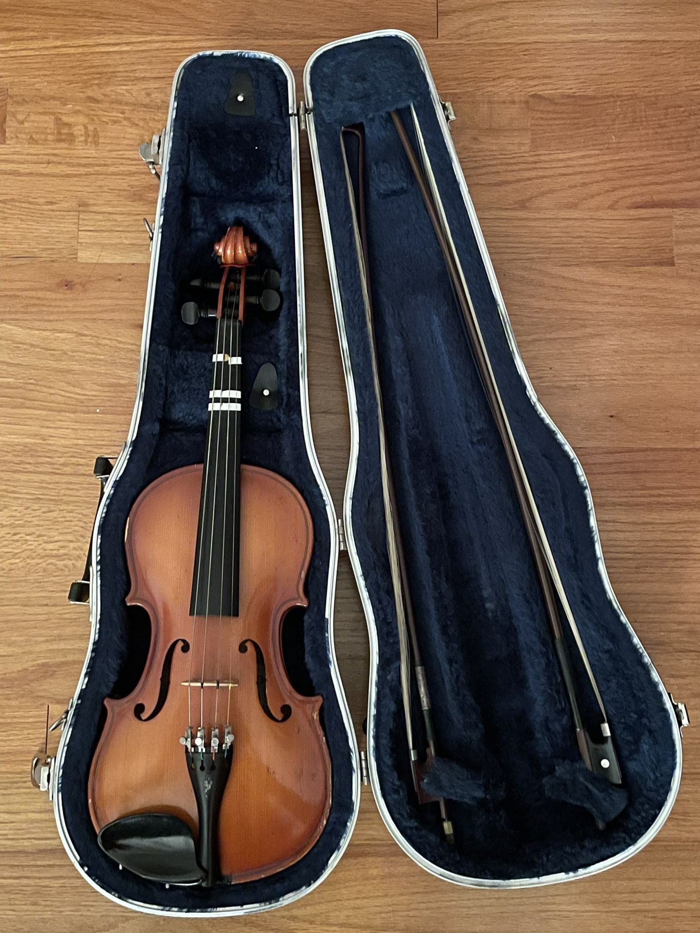Glaesel 3/4 Violin Set for Beginners with Hard Case, 2 bows, and Shoulder Rest