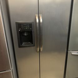 Side By Side Refrigerator 