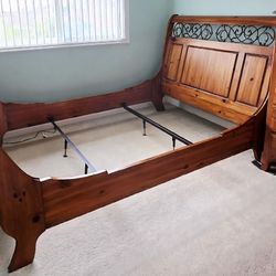 Solid Wood Queen Sleigh Bed Frame w/ Wrought Iron 