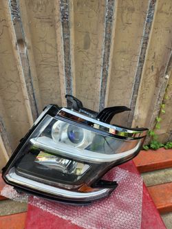 2015-2020 Chevrolet Tahoe Suburban Headlight LH Left Side