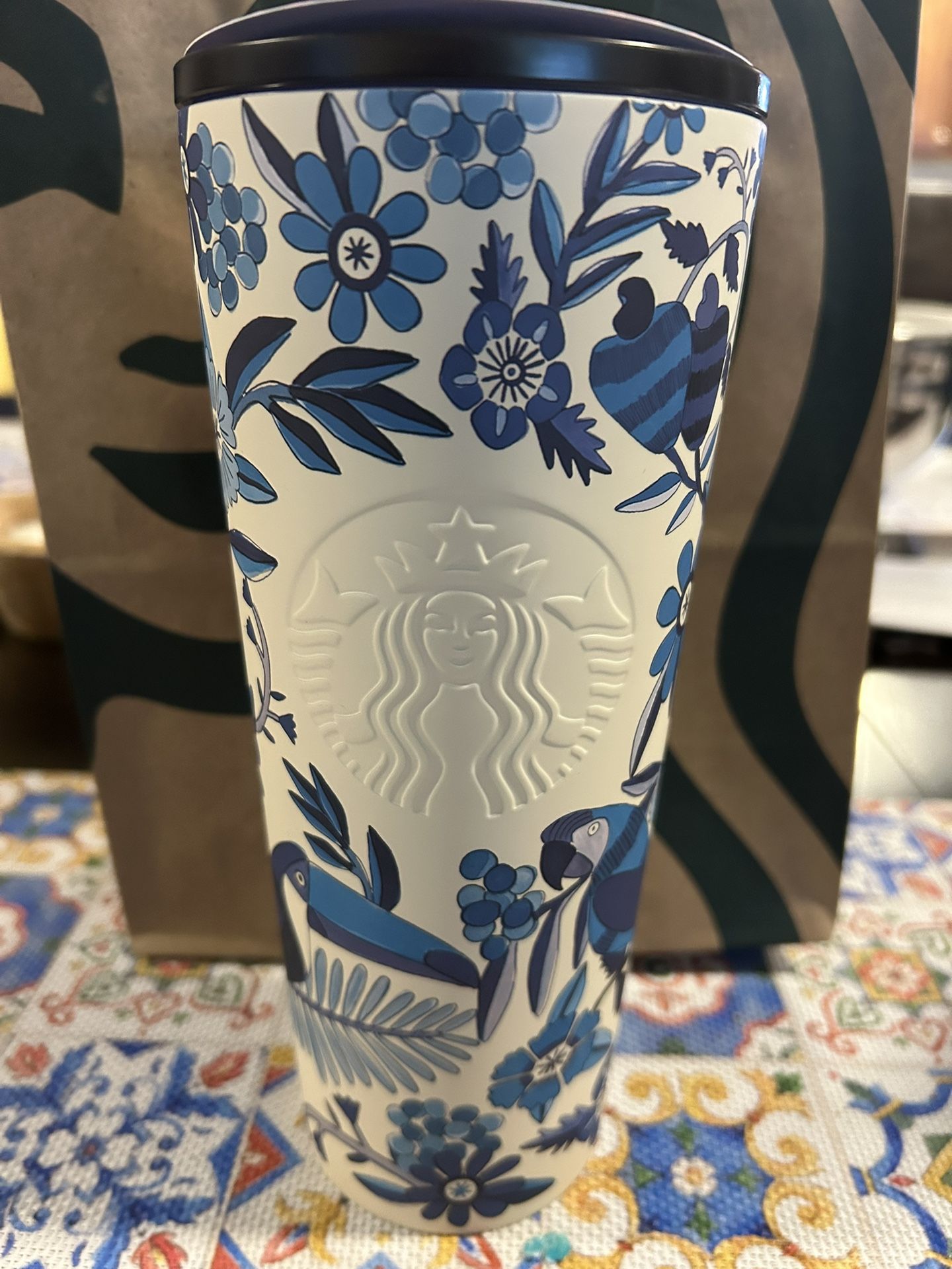 Starbucks + FARM RIO