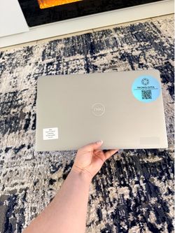 Vendo laptop Core i7 11th Generation , 16GB Ram
